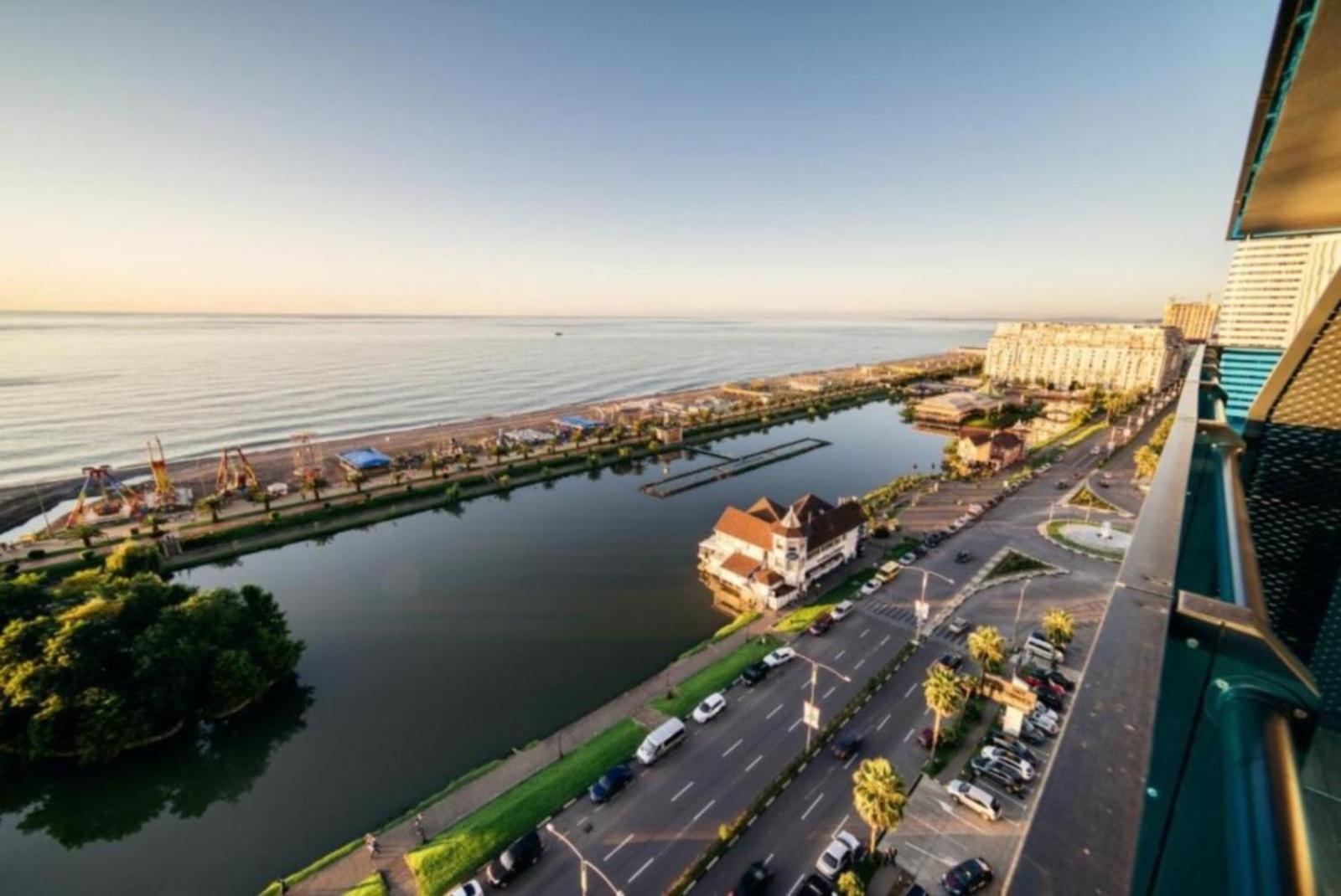 Orbi City Panoramic View Batumi Exterior photo